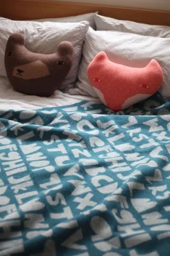 Blankets & Throws^Donna Wilson Alphabet Lambswool Throw - Blue