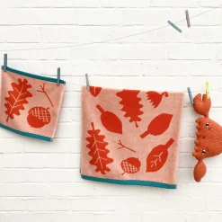 Creatures^Donna Wilson Crabby