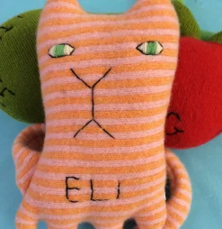 Creatures^Donna Wilson Embroider Your Creature
