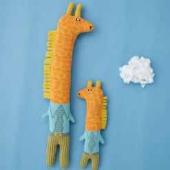 Creatures^Donna Wilson Gerry Giraffe