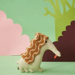 Creatures^Donna Wilson Gloria Hound
