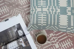 Blankets & Throws^Donna Wilson Here Comes The Sun Woven Throw