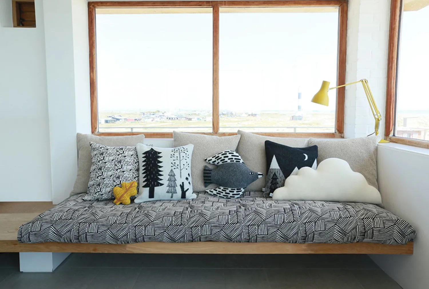 Cushions^Donna Wilson Leaf Shaped Mini - Mustard