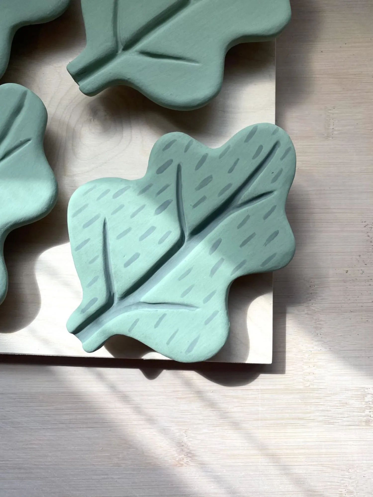 Ceramics & Tableware^Donna Wilson Leaf Shaped Soap Dish - X C00E9Cile Dumetier
