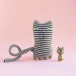 Collectable Dolls & Figurines^Donna Wilson Mono Cat Kokeshi Doll
