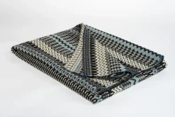 Blankets & Throws^Donna Wilson Static Throw - Blue Pearl